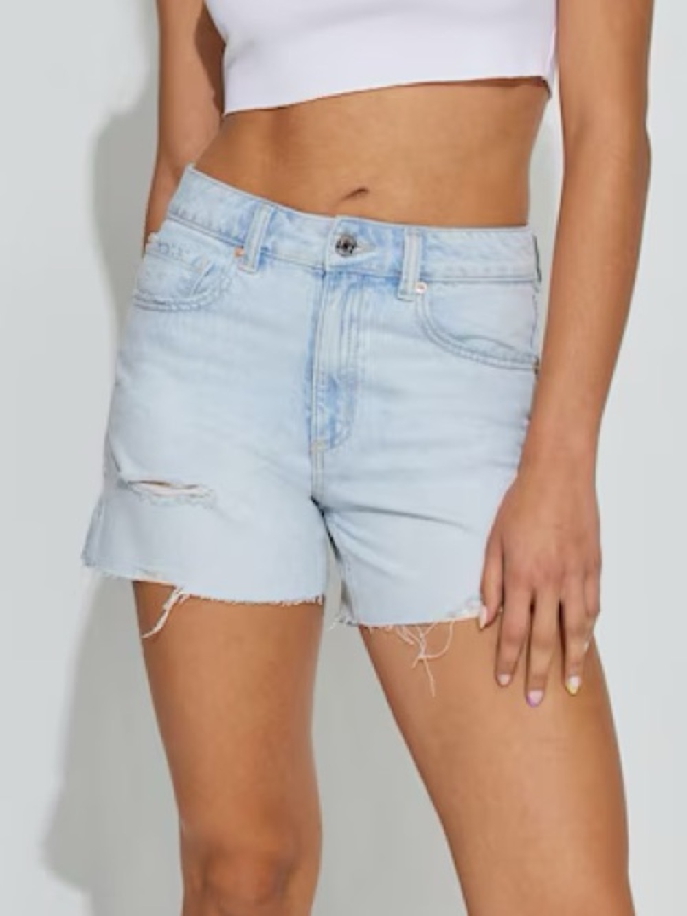 Garage Vintage Cut-Off Denim Light Wash Short | NWT